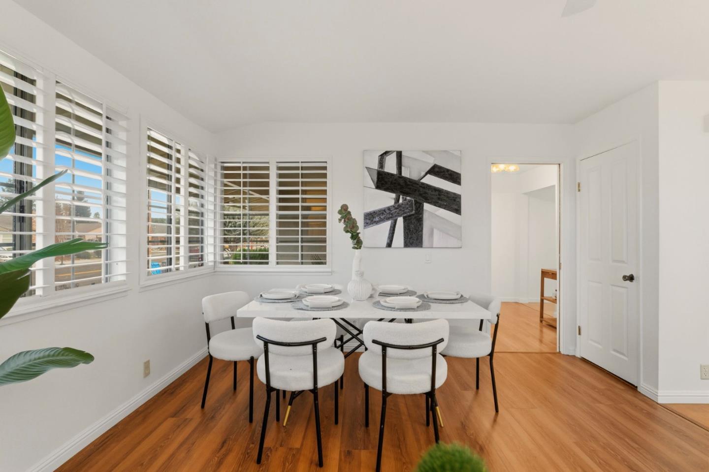 Detail Gallery Image 20 of 74 For 7609 Santa Paula Dr, Gilroy,  CA 95020 - 5 Beds | 3 Baths