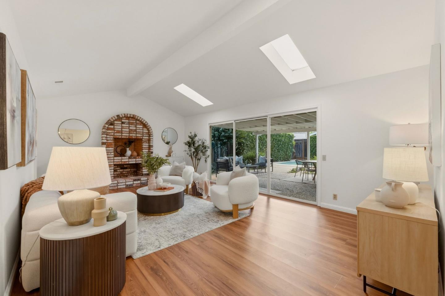 Detail Gallery Image 8 of 74 For 7609 Santa Paula Dr, Gilroy,  CA 95020 - 5 Beds | 3 Baths