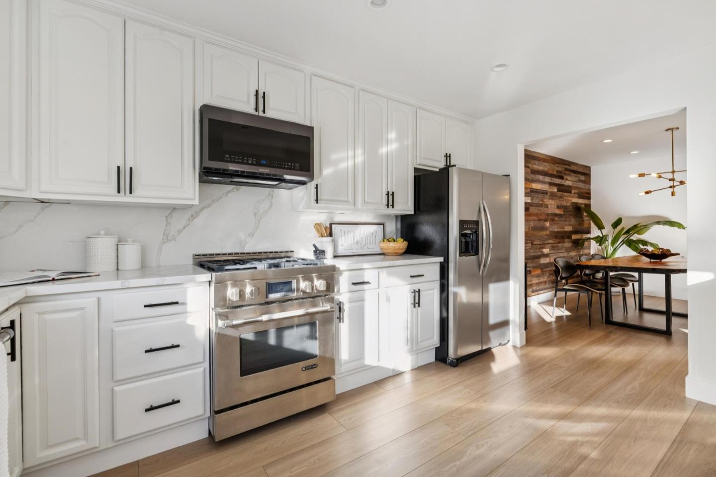 Detail Gallery Image 15 of 40 For 3631 Bassett Ct, South San Francisco,  CA 94080 - 2 Beds | 2 Baths