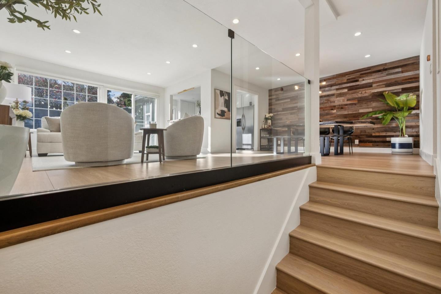 Detail Gallery Image 5 of 40 For 3631 Bassett Ct, South San Francisco,  CA 94080 - 2 Beds | 2 Baths