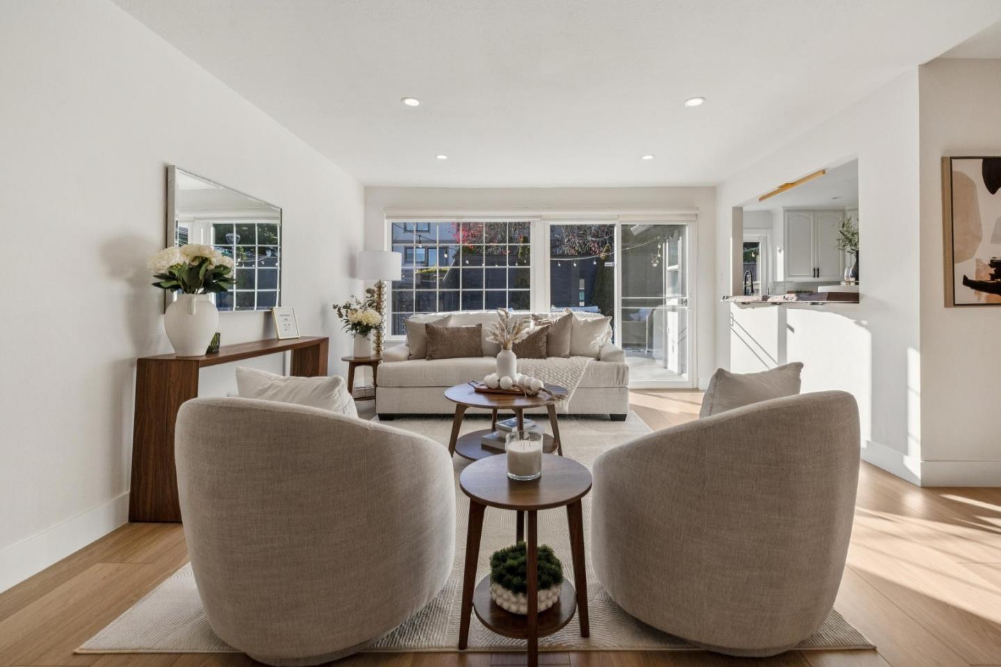 Detail Gallery Image 8 of 40 For 3631 Bassett Ct, South San Francisco,  CA 94080 - 2 Beds | 2 Baths