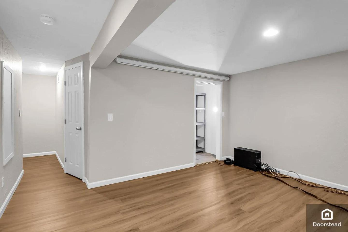 Detail Gallery Image 16 of 33 For 113 Alvarado St, Brisbane,  CA 94005 - 2 Beds | 2 Baths