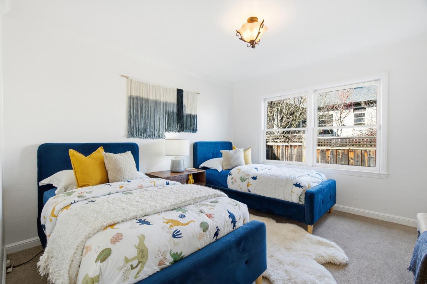 Detail Gallery Image 20 of 46 For 1604 Coronado Way, Burlingame,  CA 94010 - 3 Beds | 1/1 Baths