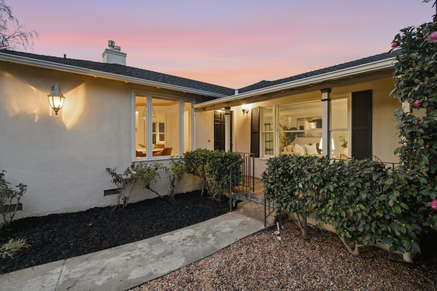 Detail Gallery Image 3 of 46 For 1604 Coronado Way, Burlingame,  CA 94010 - 3 Beds | 1/1 Baths