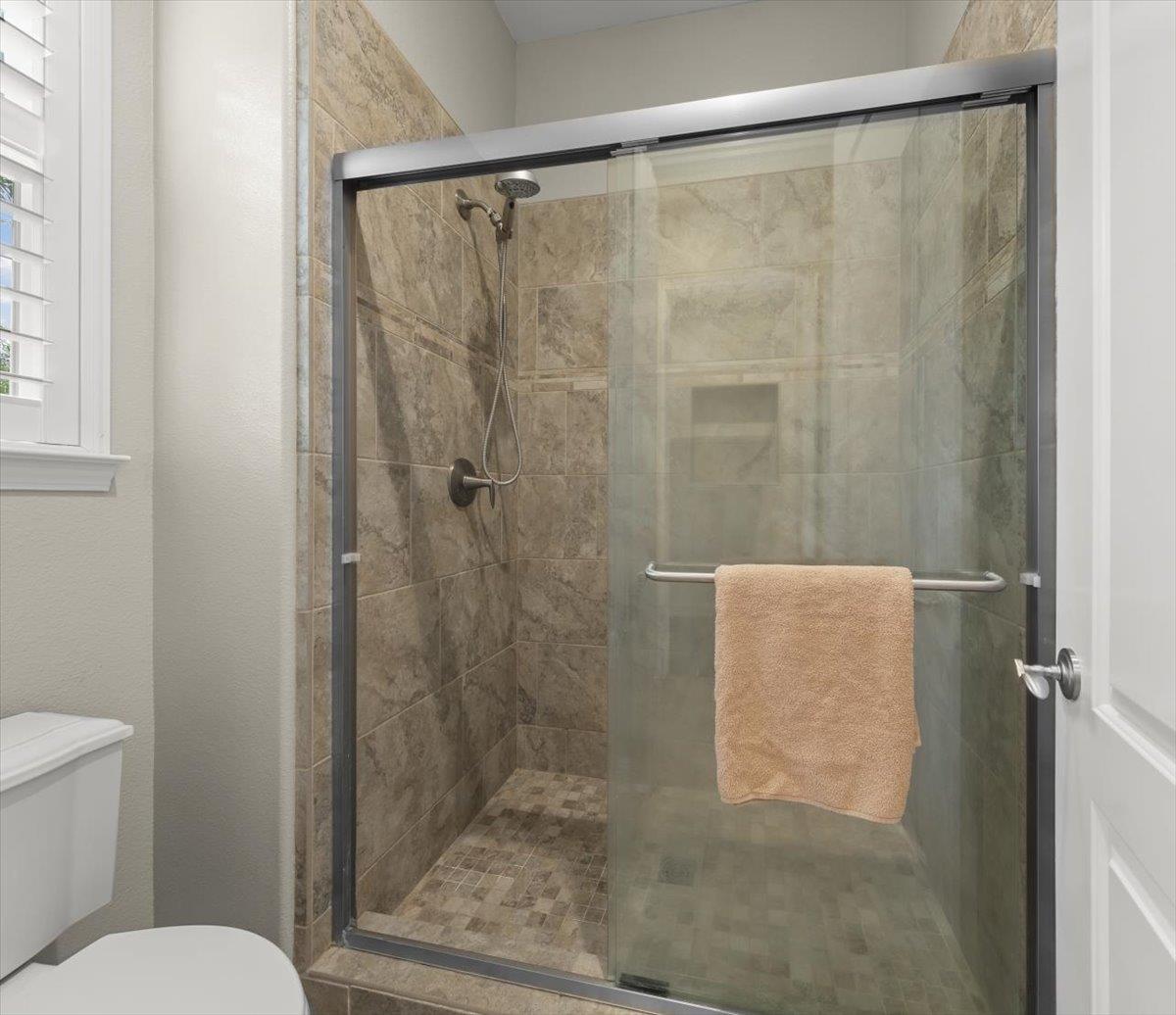 Detail Gallery Image 26 of 38 For 18243 Solano Pl, Morgan Hill,  CA 95037 - 3 Beds | 3 Baths