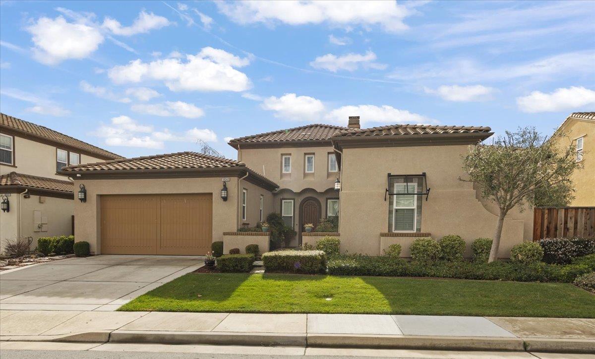 Detail Gallery Image 36 of 38 For 18243 Solano Pl, Morgan Hill,  CA 95037 - 3 Beds | 3 Baths