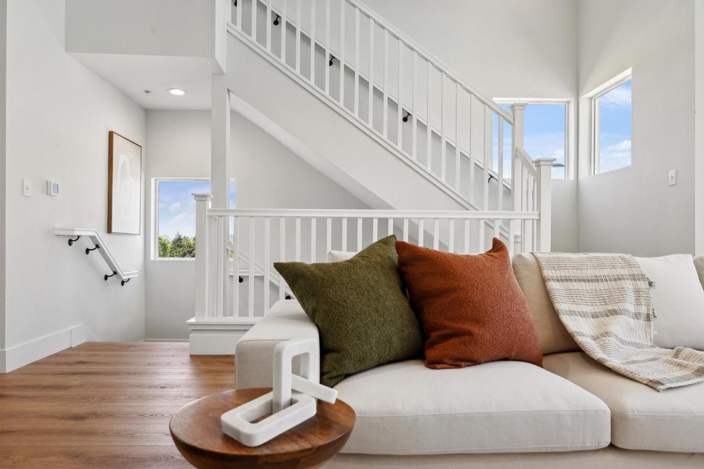 Detail Gallery Image 8 of 31 For 117 Skyline Vista Way, Watsonville,  CA 95076 - 3 Beds | 3/1 Baths