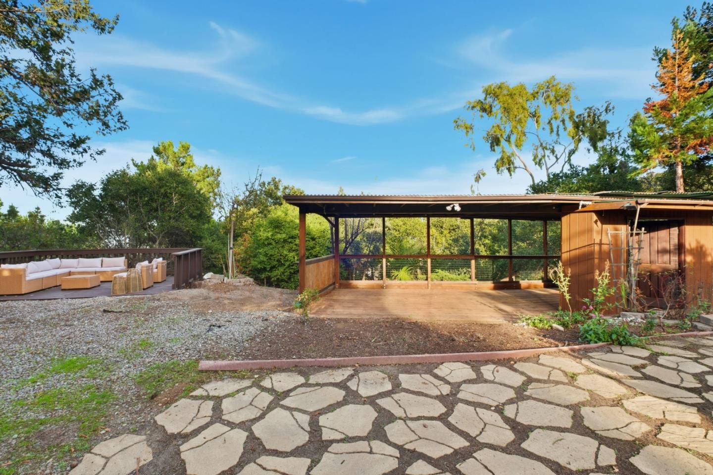 Detail Gallery Image 40 of 40 For 711 W California Way, Redwood City,  CA 94062 - 3 Beds | 3/1 Baths