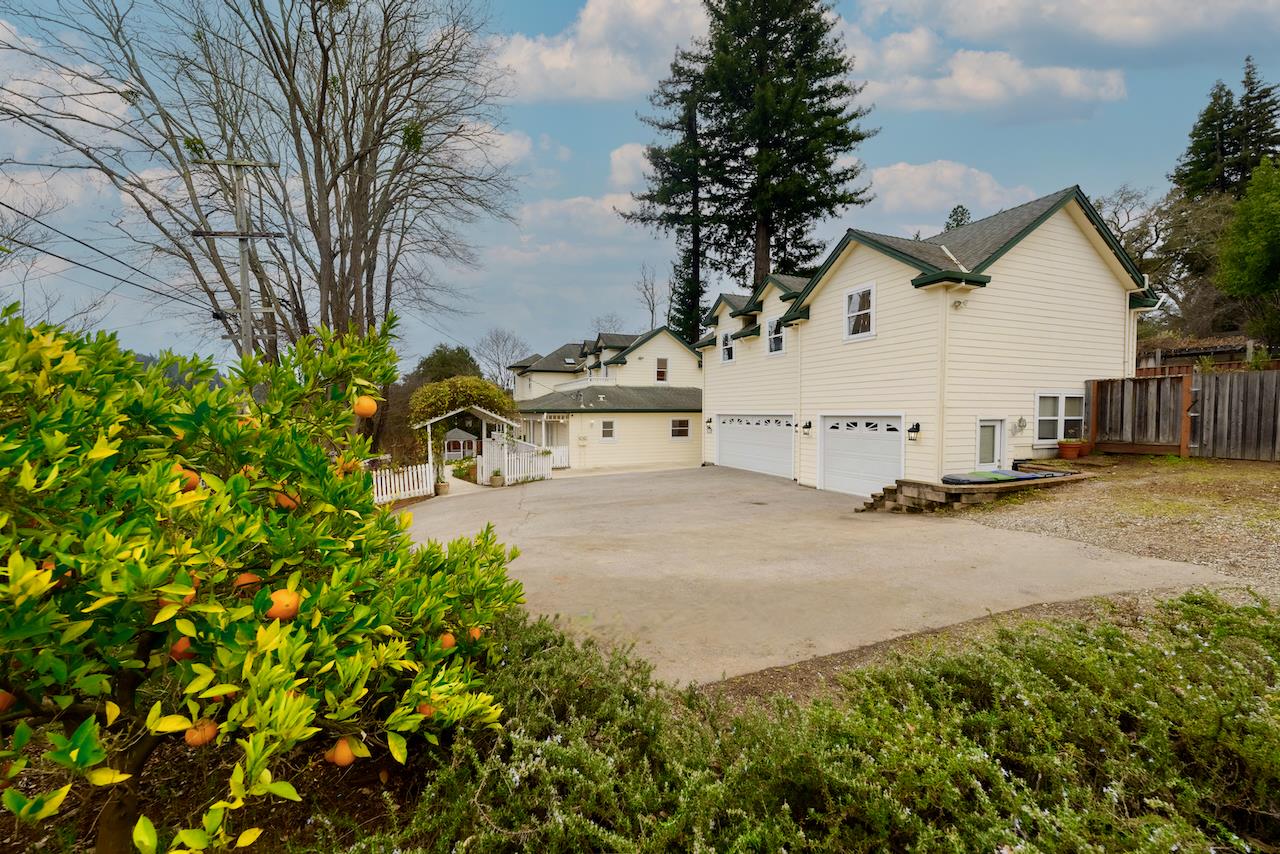 Detail Gallery Image 26 of 185 For 6329 Cooper St, Felton,  CA 95018 - 6 Beds | 3/1 Baths