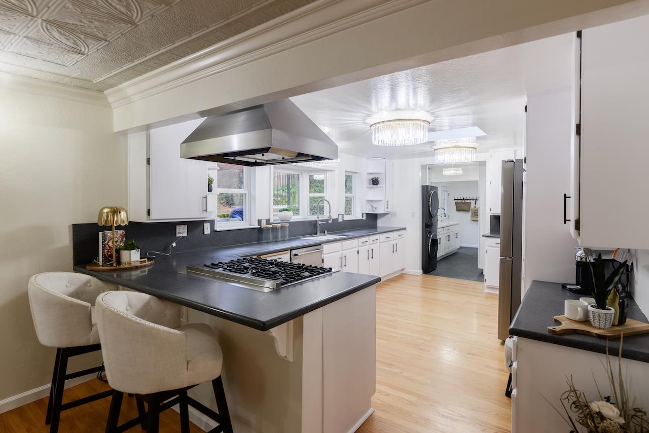 Detail Gallery Image 53 of 185 For 6329 Cooper St, Felton,  CA 95018 - 6 Beds | 3/1 Baths