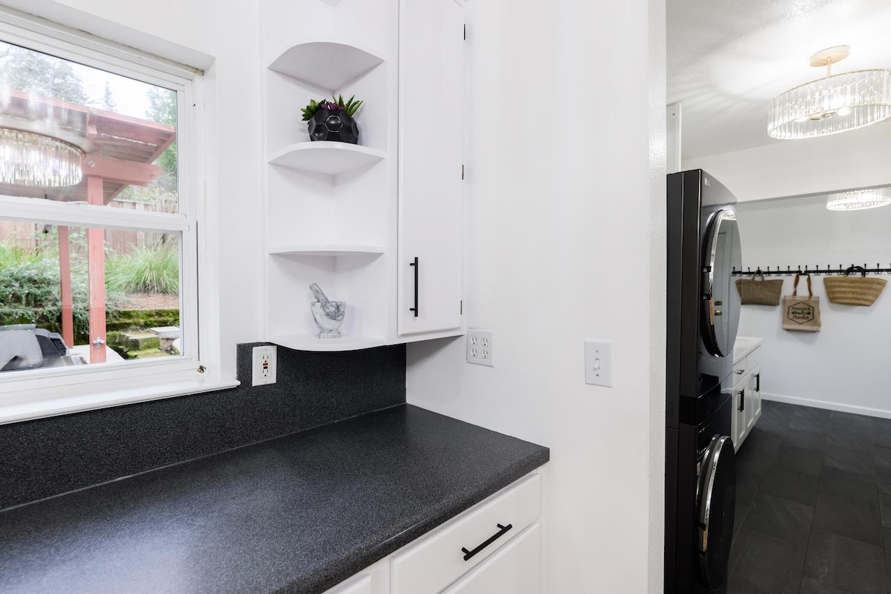 Detail Gallery Image 61 of 185 For 6329 Cooper St, Felton,  CA 95018 - 6 Beds | 3/1 Baths