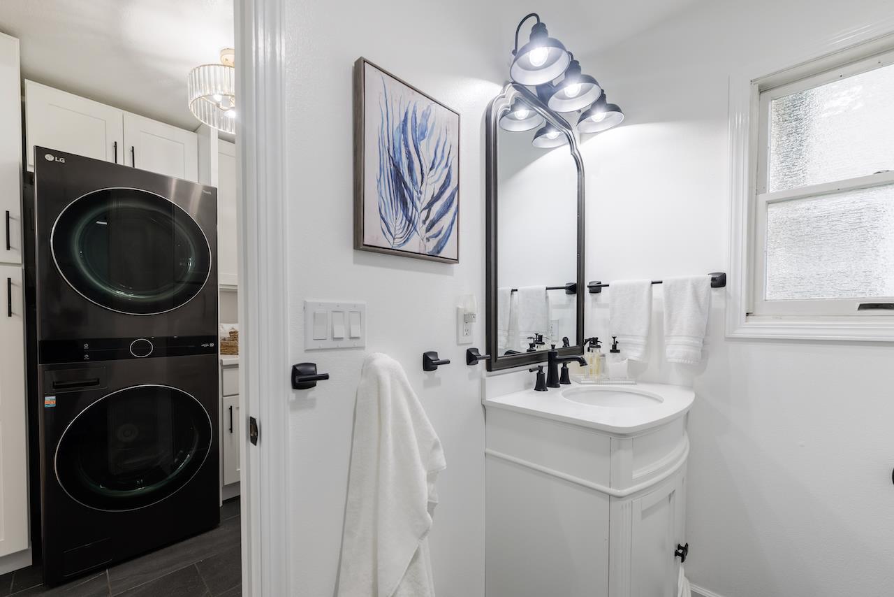 Detail Gallery Image 71 of 185 For 6329 Cooper St, Felton,  CA 95018 - 6 Beds | 3/1 Baths