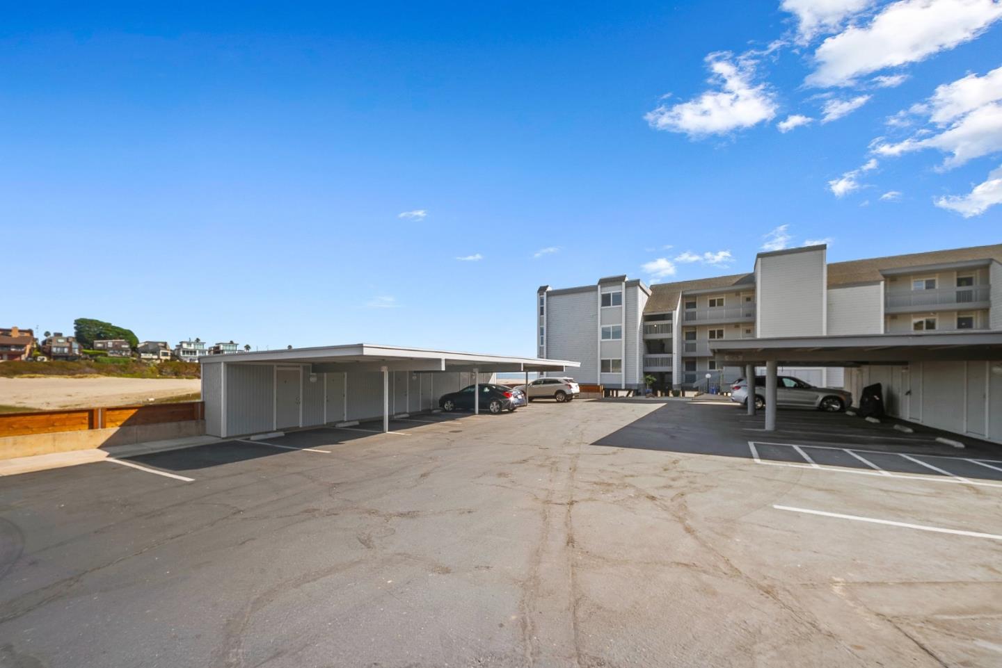 Detail Gallery Image 34 of 37 For 22130 E Cliff Dr 2a,  Santa Cruz,  CA 95062 - 2 Beds | 2 Baths