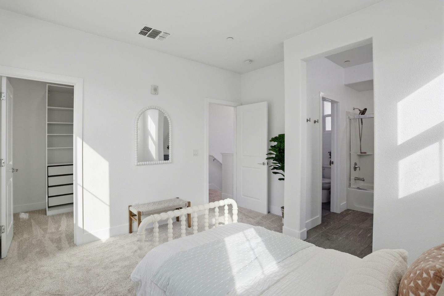 Photo #15: ML82032352 Listing: Photo #15