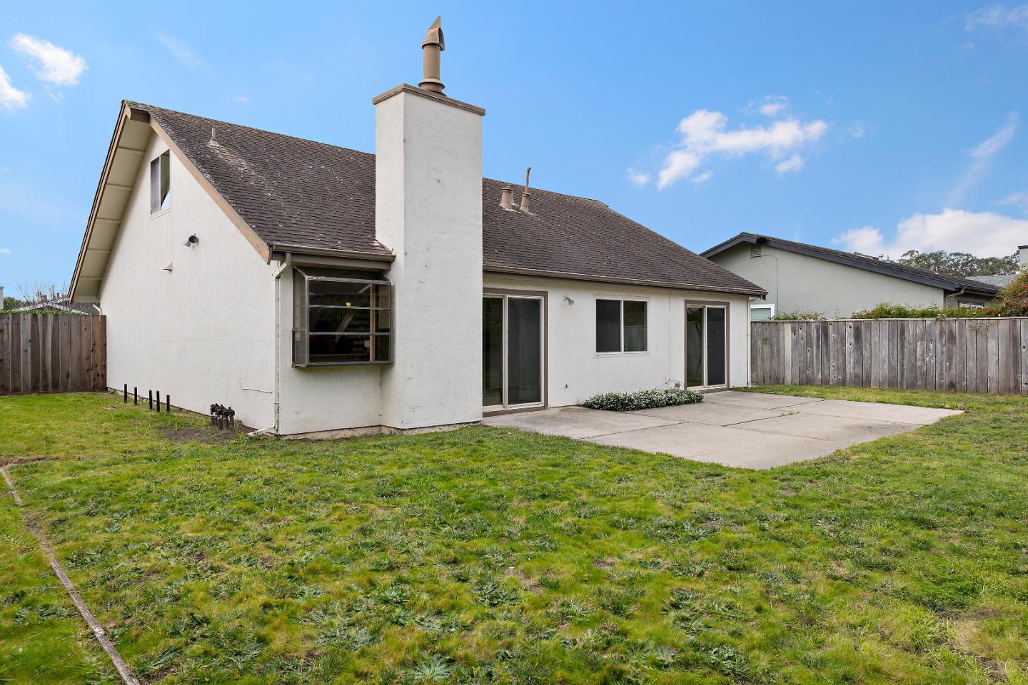 Detail Gallery Image 24 of 32 For 1519 Hawser Ln, Half Moon Bay,  CA 94019 - 4 Beds | 2 Baths