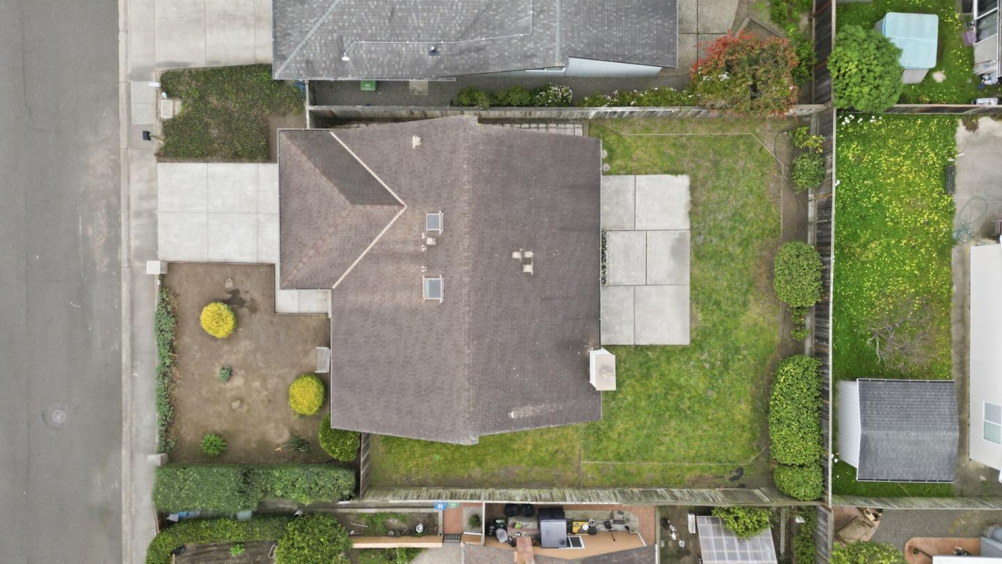 Detail Gallery Image 27 of 32 For 1519 Hawser Ln, Half Moon Bay,  CA 94019 - 4 Beds | 2 Baths