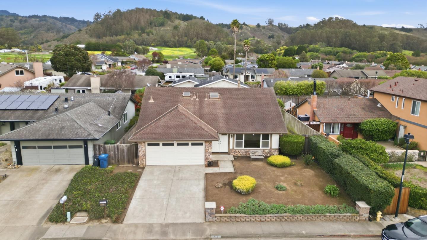 Detail Gallery Image 32 of 32 For 1519 Hawser Ln, Half Moon Bay,  CA 94019 - 4 Beds | 2 Baths