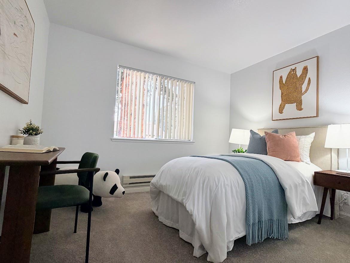 Detail Gallery Image 13 of 24 For 3230 Red Cedar Ter, Fremont,  CA 94536 - 2 Beds | 1 Baths