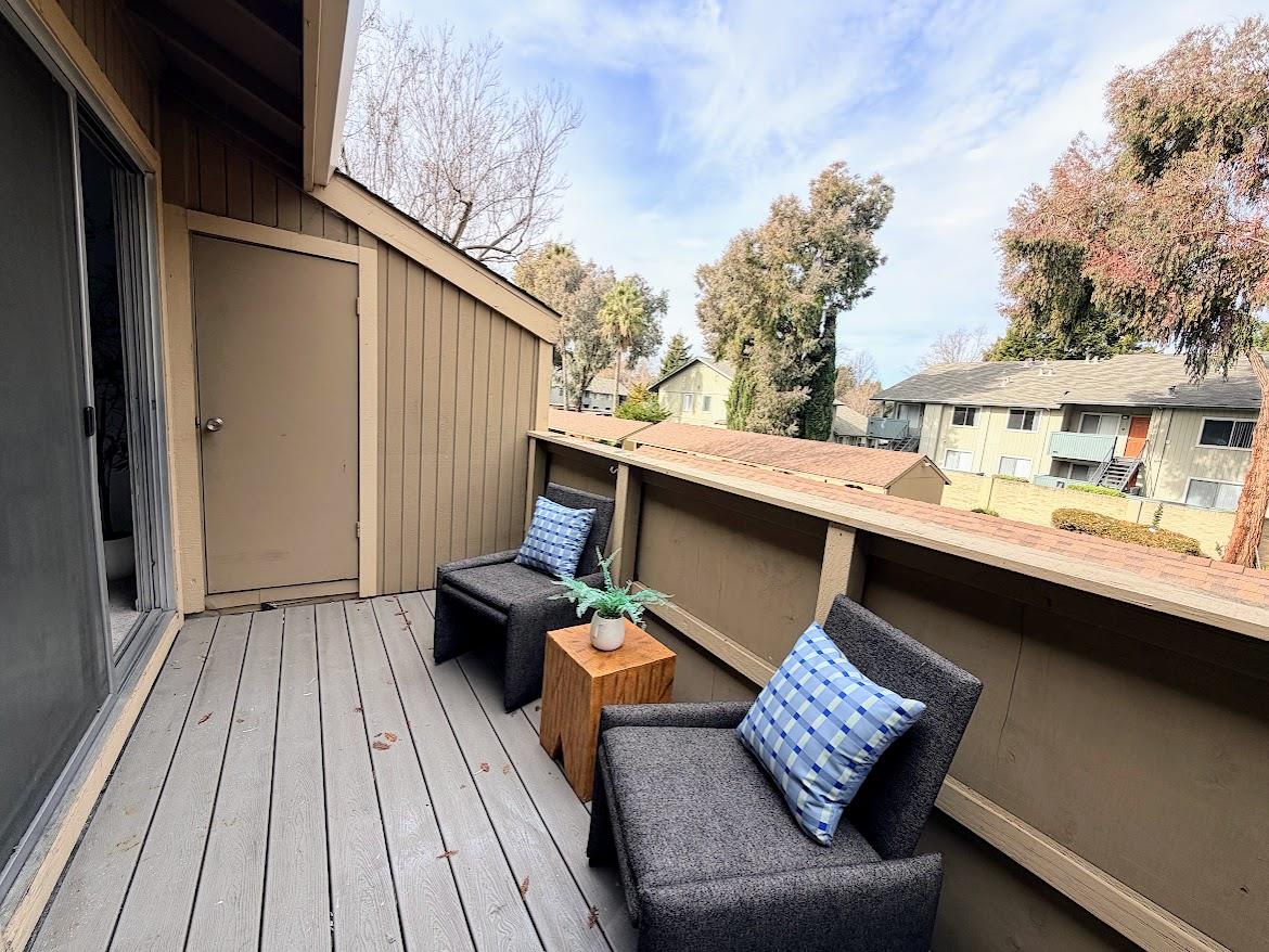 Detail Gallery Image 9 of 24 For 3230 Red Cedar Ter, Fremont,  CA 94536 - 2 Beds | 1 Baths