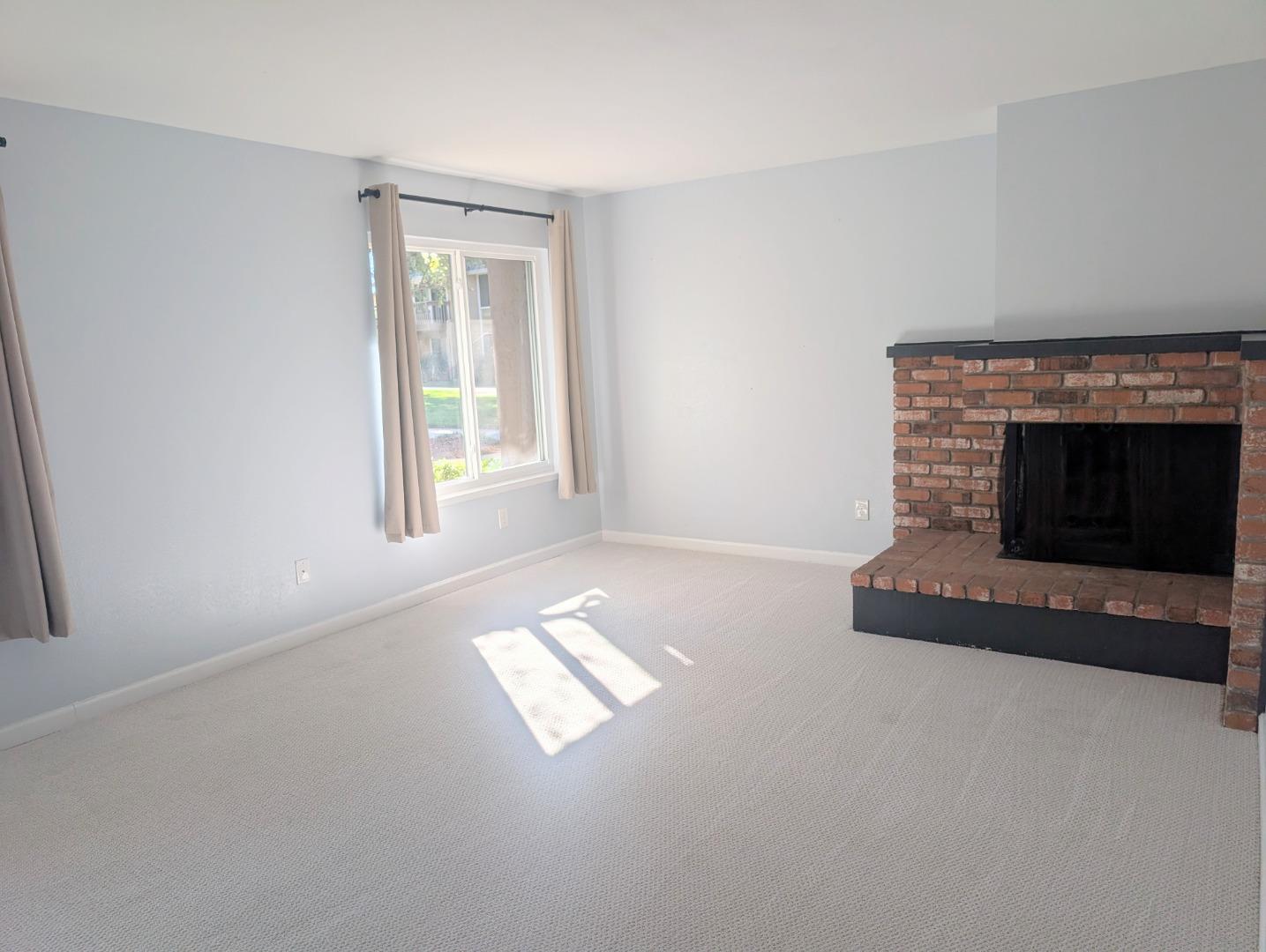 Photo #5: ML82032361 Listing: Photo #5