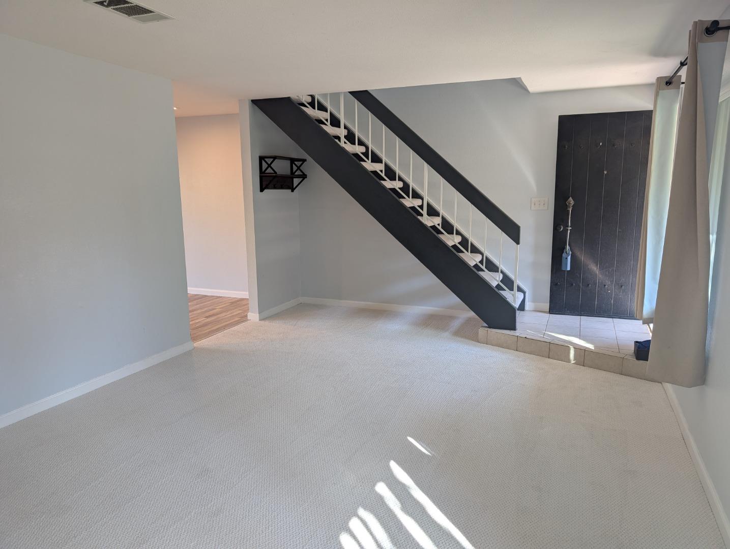 Photo #8: ML82032361 Listing: Photo #8