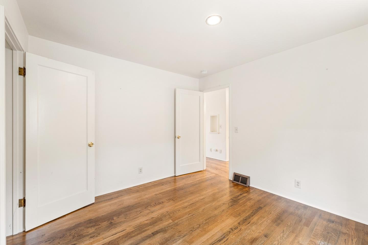 Detail Gallery Image 12 of 21 For 0 Se Corner of 2nd & Guadalupe, Carmel,  CA 93921 - 3 Beds | 2 Baths