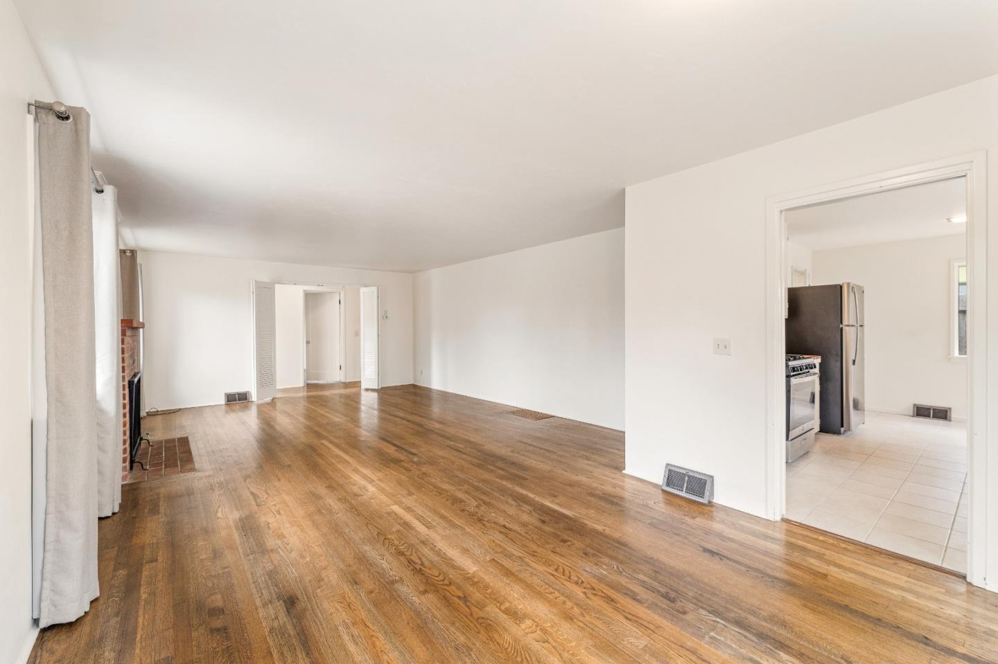 Detail Gallery Image 5 of 21 For 0 Se Corner of 2nd & Guadalupe, Carmel,  CA 93921 - 3 Beds | 2 Baths