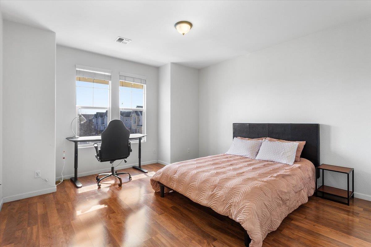 Detail Gallery Image 18 of 24 For 421 Metro Walk Way, Richmond,  CA 94801 - 3 Beds | 3/1 Baths