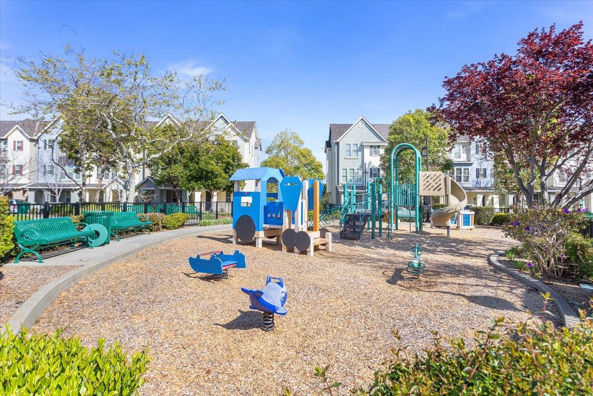 Detail Gallery Image 23 of 24 For 421 Metro Walk Way, Richmond,  CA 94801 - 3 Beds | 3/1 Baths