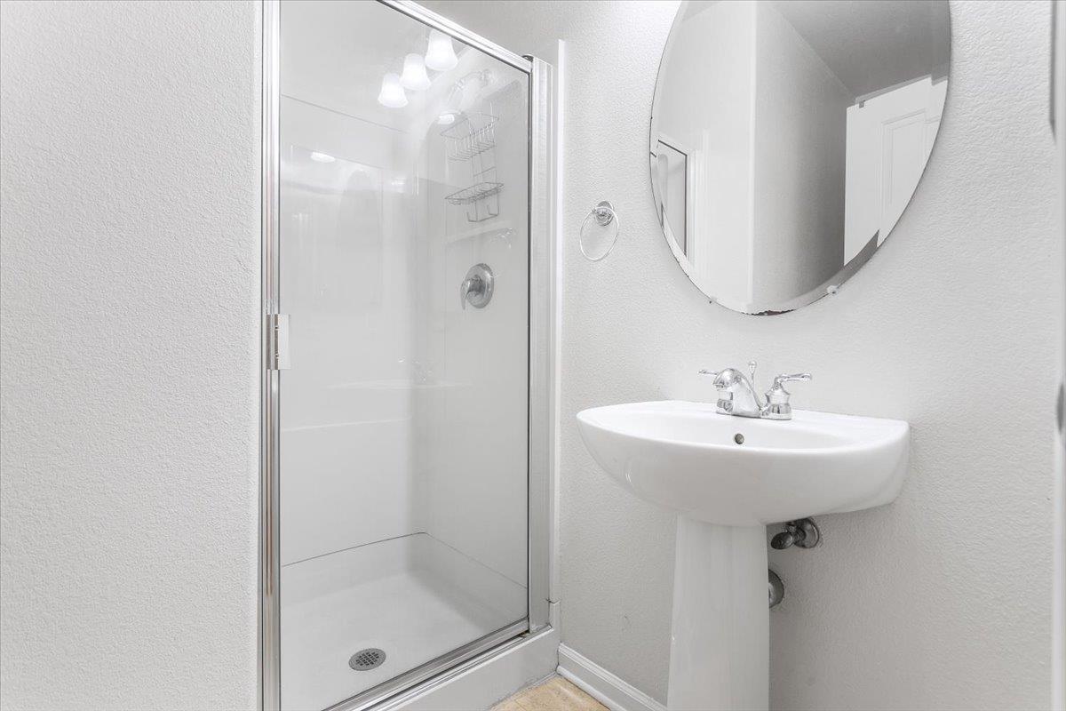 Detail Gallery Image 7 of 24 For 421 Metro Walk Way, Richmond,  CA 94801 - 3 Beds | 3/1 Baths