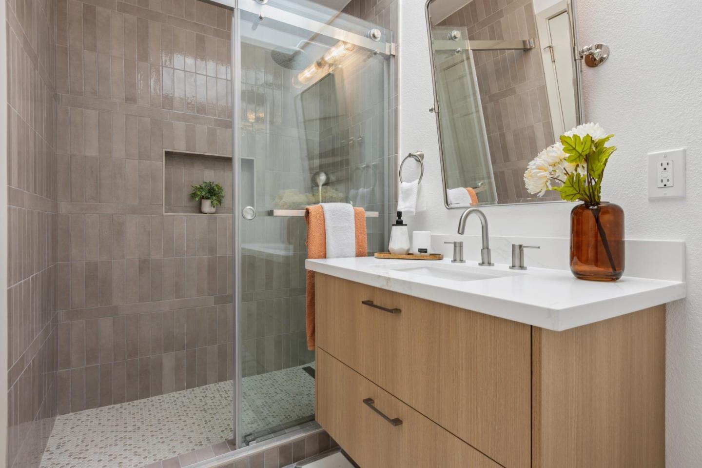 Detail Gallery Image 19 of 29 For 18336 Swarthmore Dr, Saratoga,  CA 95070 - 4 Beds | 3 Baths