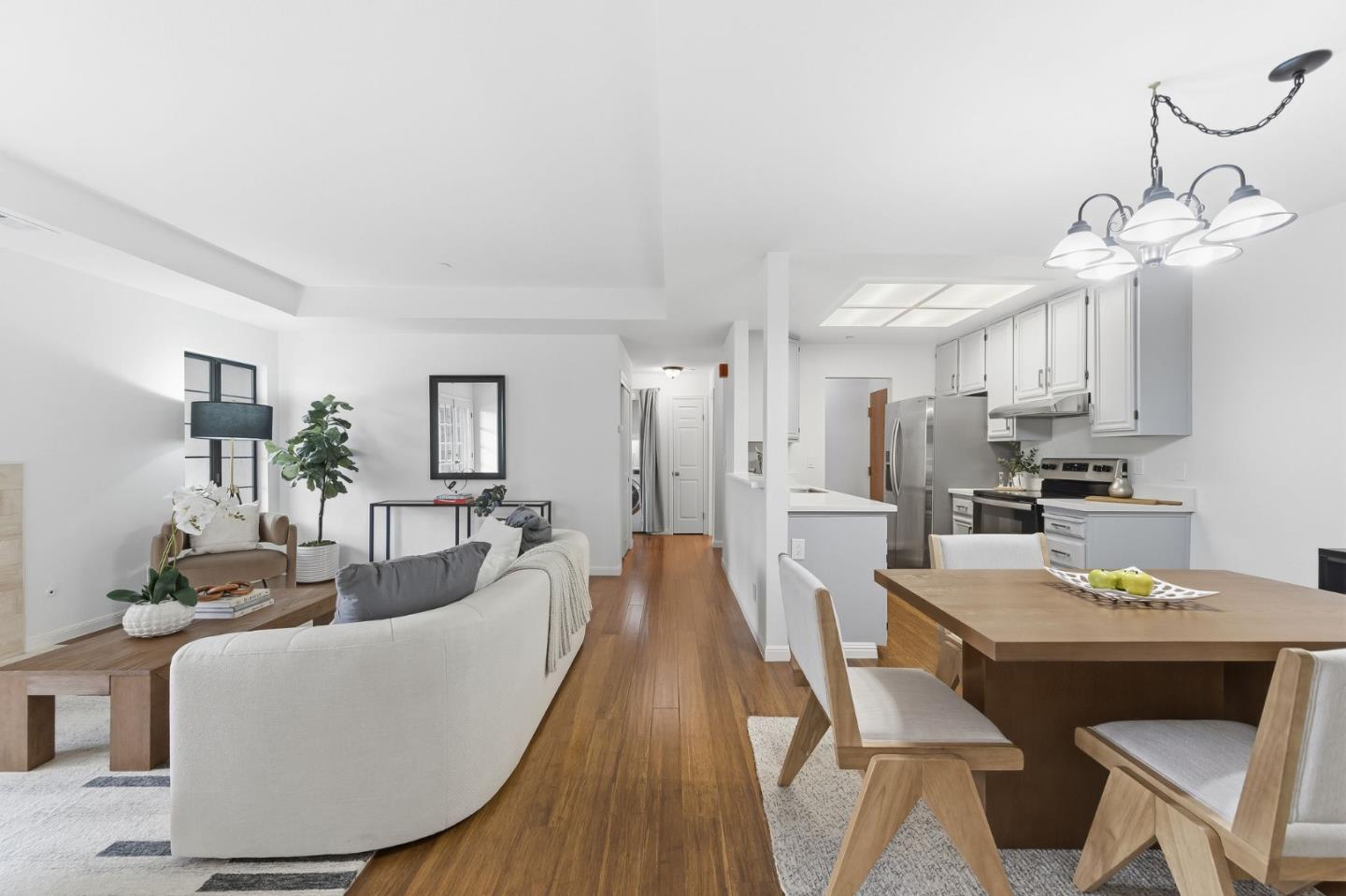 Detail Gallery Image 6 of 35 For 112 Madison Ave #109,  San Mateo,  CA 94402 - 2 Beds | 2 Baths