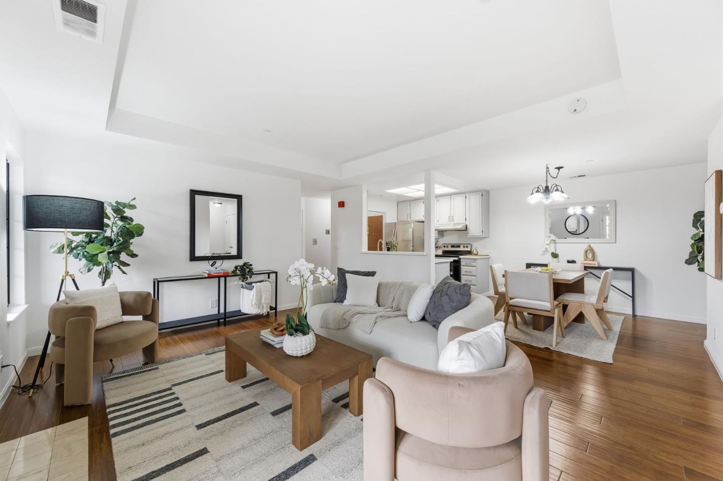 Detail Gallery Image 9 of 35 For 112 Madison Ave #109,  San Mateo,  CA 94402 - 2 Beds | 2 Baths