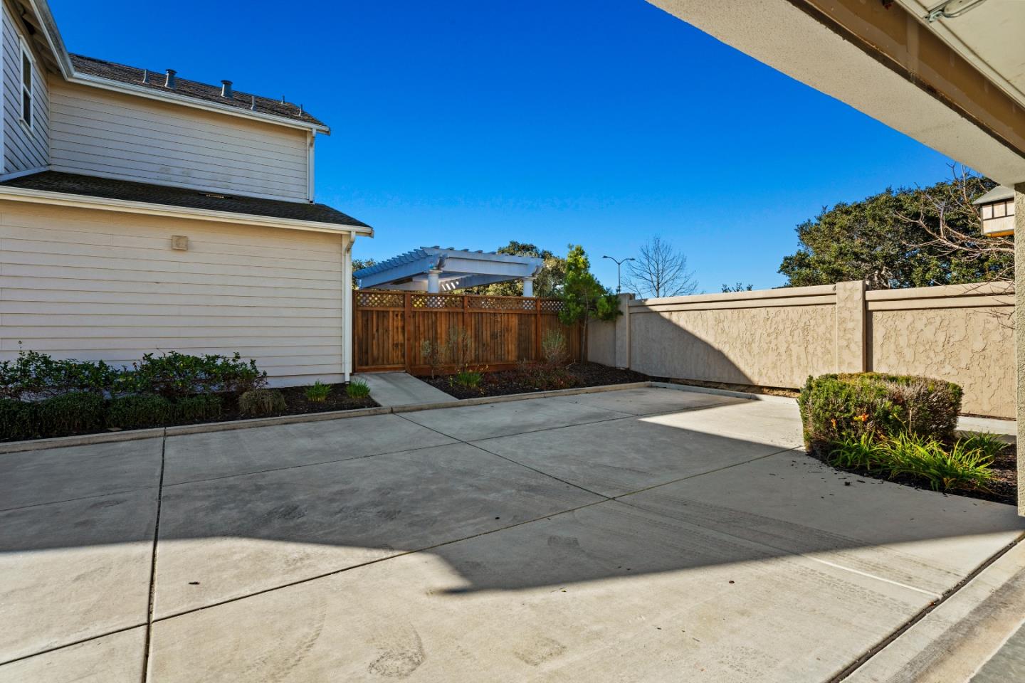 Detail Gallery Image 31 of 33 For 13102 Chamberlain Ave, Marina,  CA 93933 - 3 Beds | 2 Baths