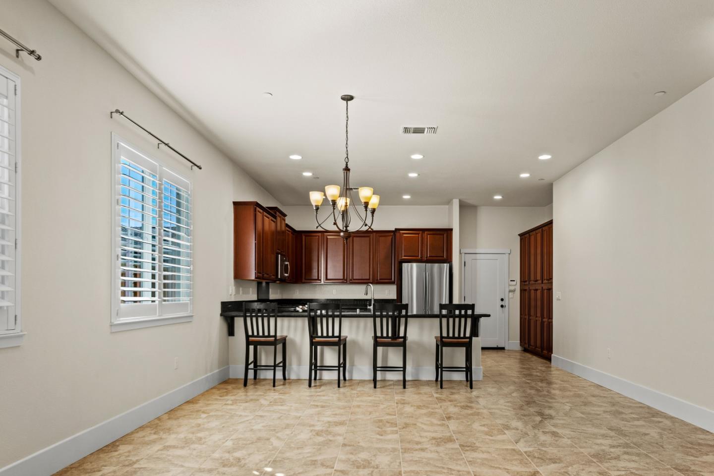 Detail Gallery Image 7 of 33 For 13102 Chamberlain Ave, Marina,  CA 93933 - 3 Beds | 2 Baths