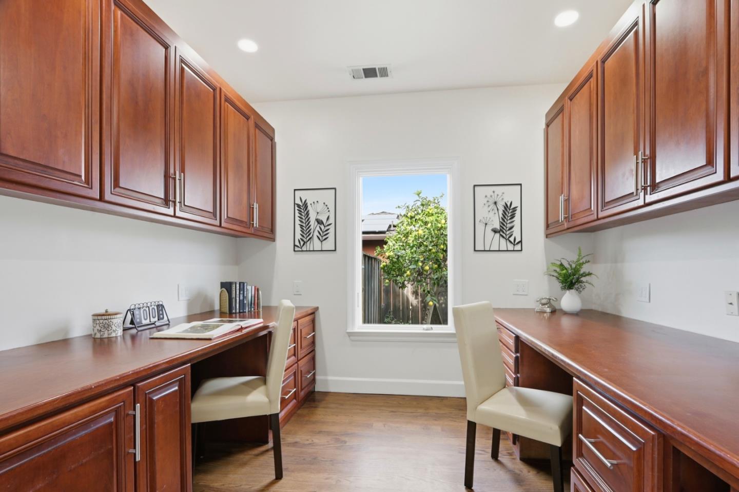 Detail Gallery Image 17 of 43 For 215 Silvera St, Milpitas,  CA 95035 - 3 Beds | 2 Baths