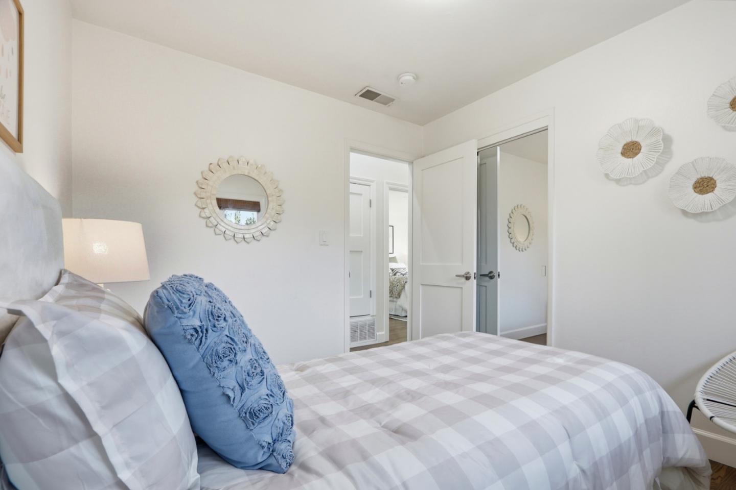 Detail Gallery Image 25 of 43 For 215 Silvera St, Milpitas,  CA 95035 - 3 Beds | 2 Baths