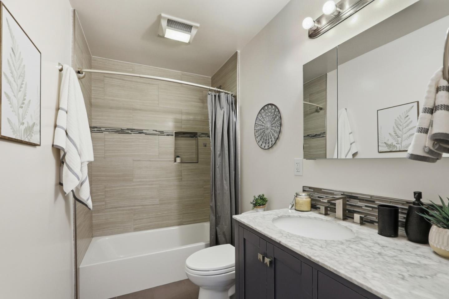 Detail Gallery Image 27 of 43 For 215 Silvera St, Milpitas,  CA 95035 - 3 Beds | 2 Baths