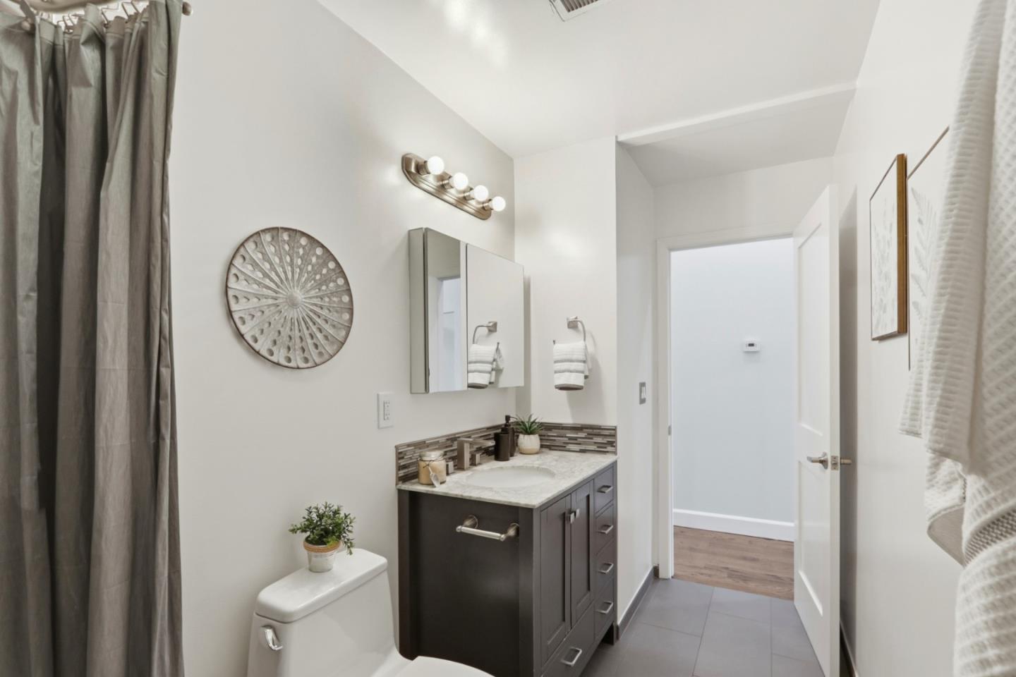 Detail Gallery Image 28 of 43 For 215 Silvera St, Milpitas,  CA 95035 - 3 Beds | 2 Baths