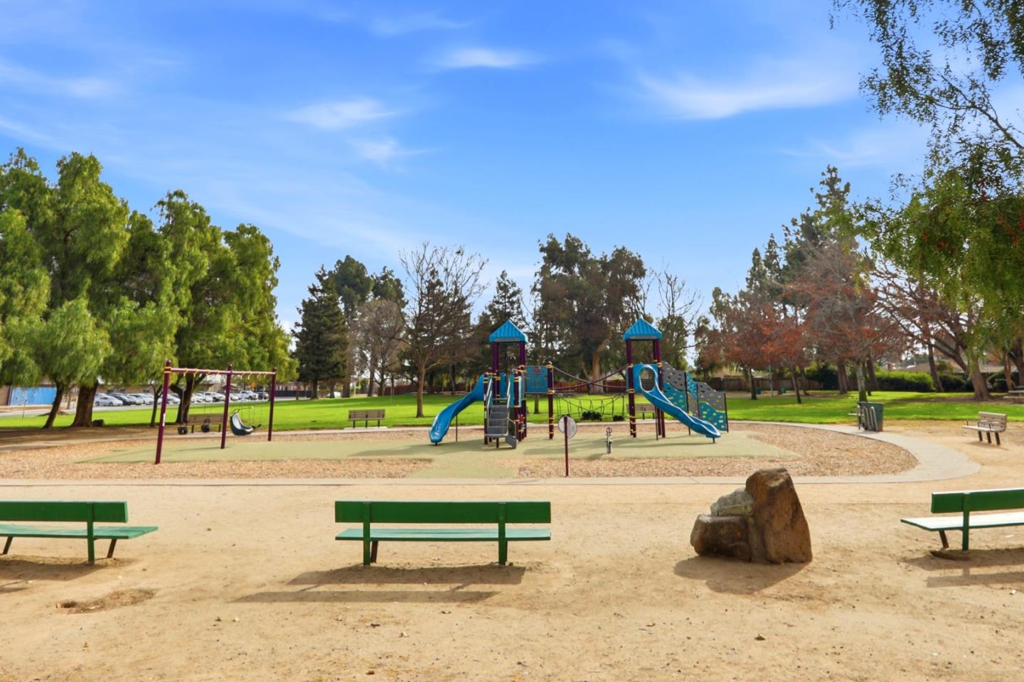 Detail Gallery Image 41 of 43 For 215 Silvera St, Milpitas,  CA 95035 - 3 Beds | 2 Baths