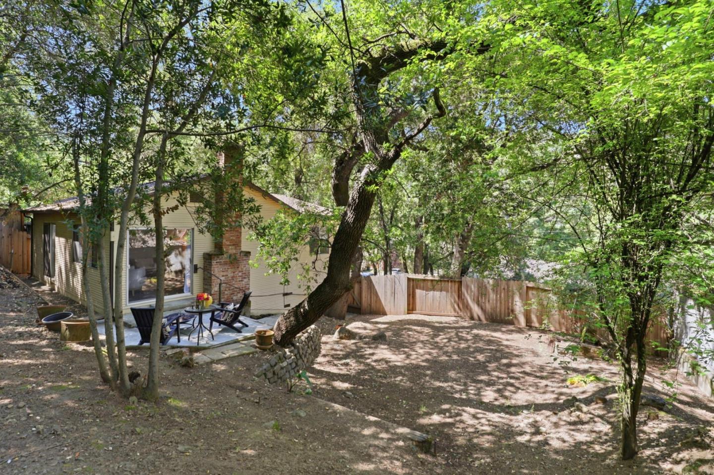 Detail Gallery Image 20 of 29 For 21430 Bertram Rd, San Jose,  CA 95120 - 2 Beds | 1 Baths