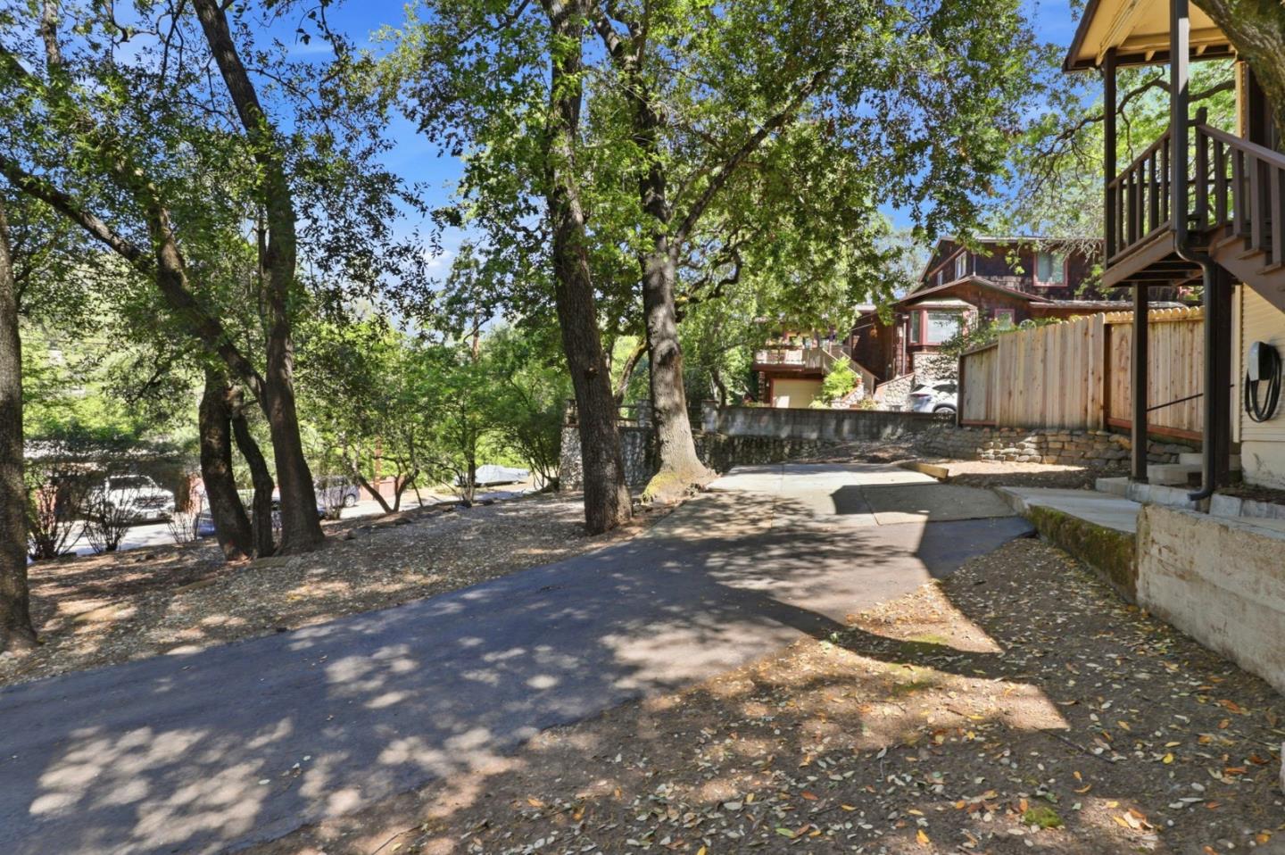 Detail Gallery Image 26 of 29 For 21430 Bertram Rd, San Jose,  CA 95120 - 2 Beds | 1 Baths