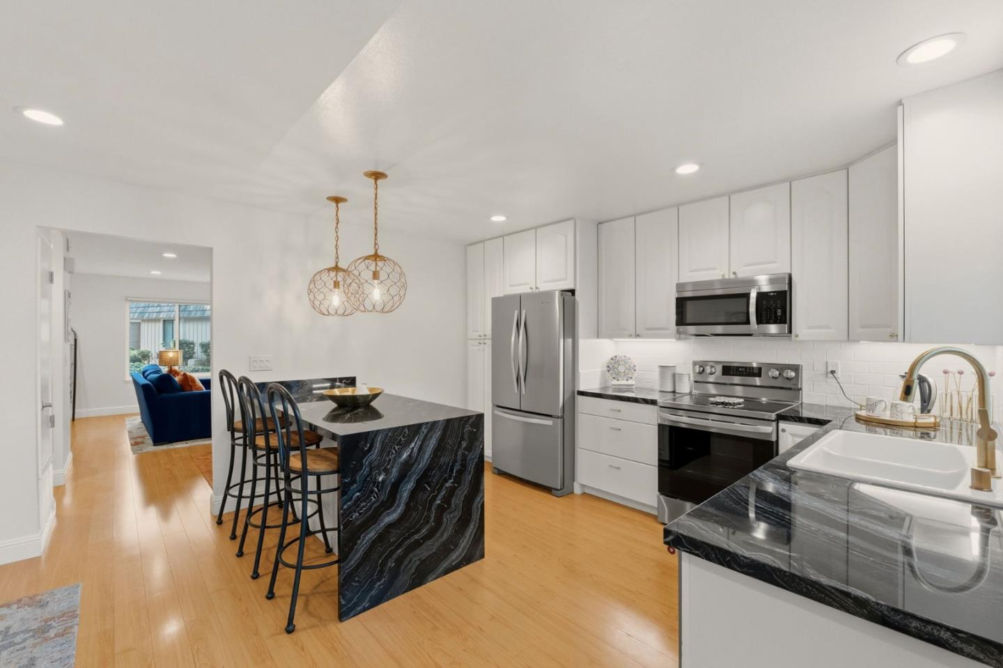 Photo #17: ML82032378 Listing: Photo #17