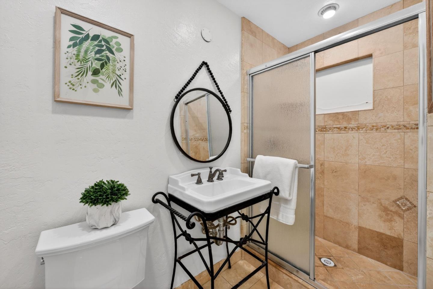 Detail Gallery Image 18 of 31 For 1769 Gilda Way, San Jose,  CA 95124 - 3 Beds | 2 Baths