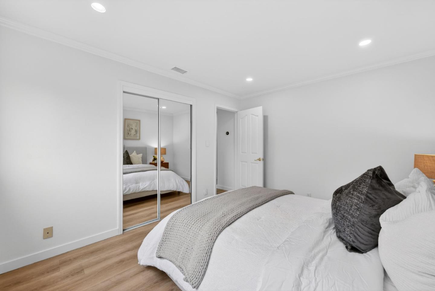 Detail Gallery Image 20 of 31 For 1769 Gilda Way, San Jose,  CA 95124 - 3 Beds | 2 Baths