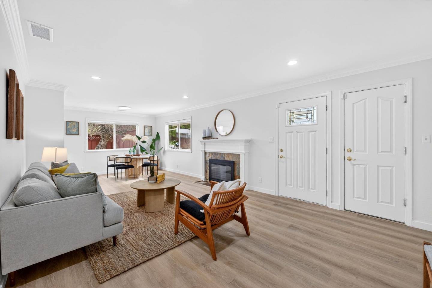 Detail Gallery Image 5 of 31 For 1769 Gilda Way, San Jose,  CA 95124 - 3 Beds | 2 Baths