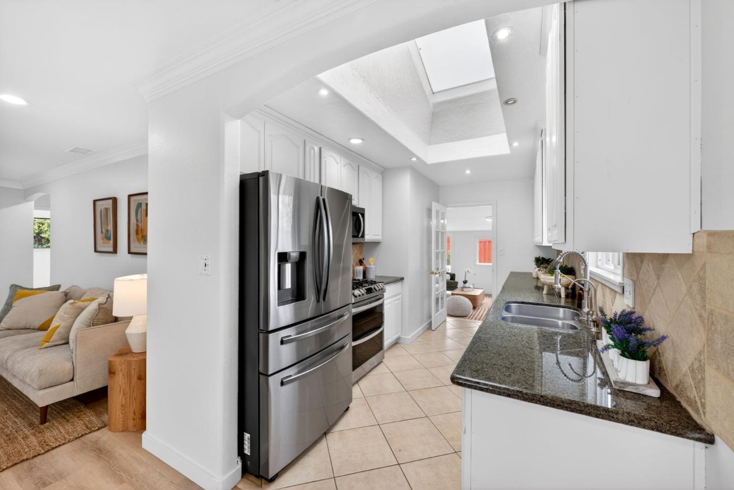 Detail Gallery Image 8 of 31 For 1769 Gilda Way, San Jose,  CA 95124 - 3 Beds | 2 Baths