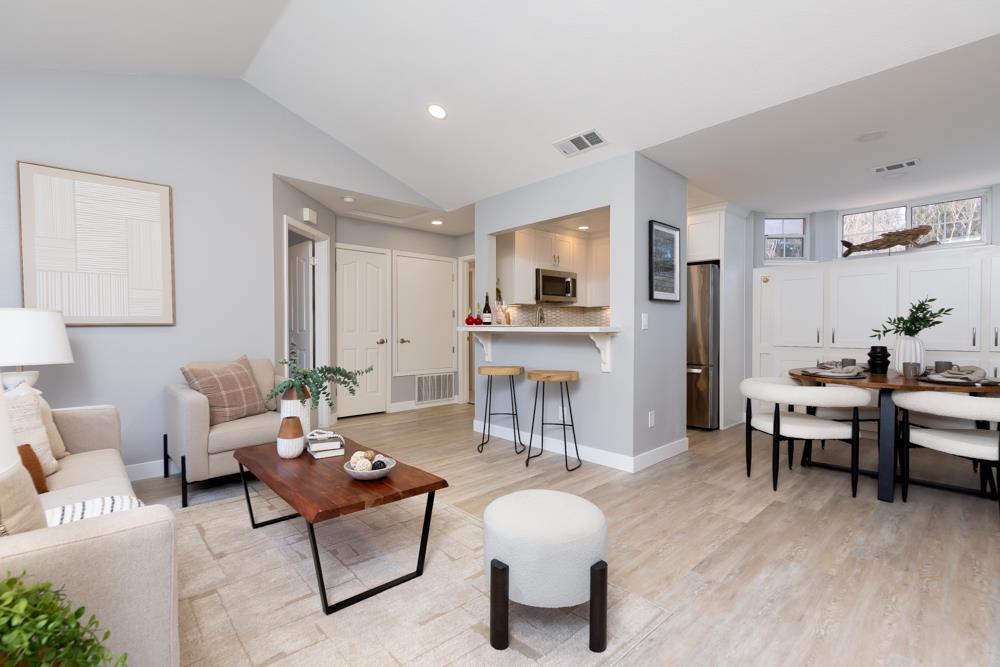 Detail Gallery Image 20 of 22 For 744 Northrup St #542,  San Jose,  CA 95126 - 1 Beds | 1 Baths