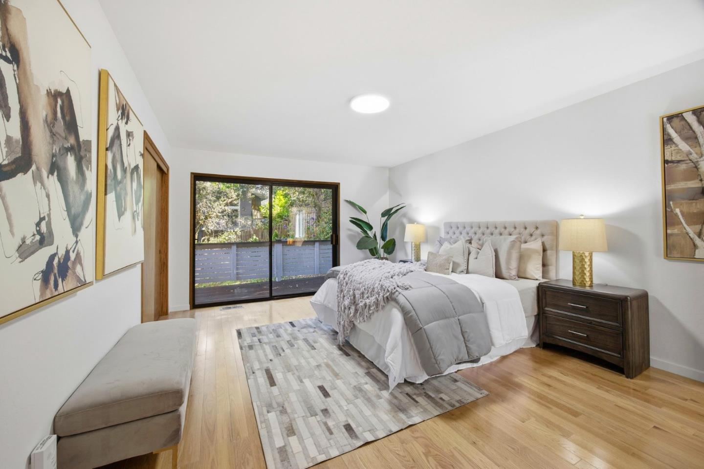 Detail Gallery Image 13 of 36 For 135 Dolton Ave, San Carlos,  CA 94070 - 4 Beds | 4 Baths