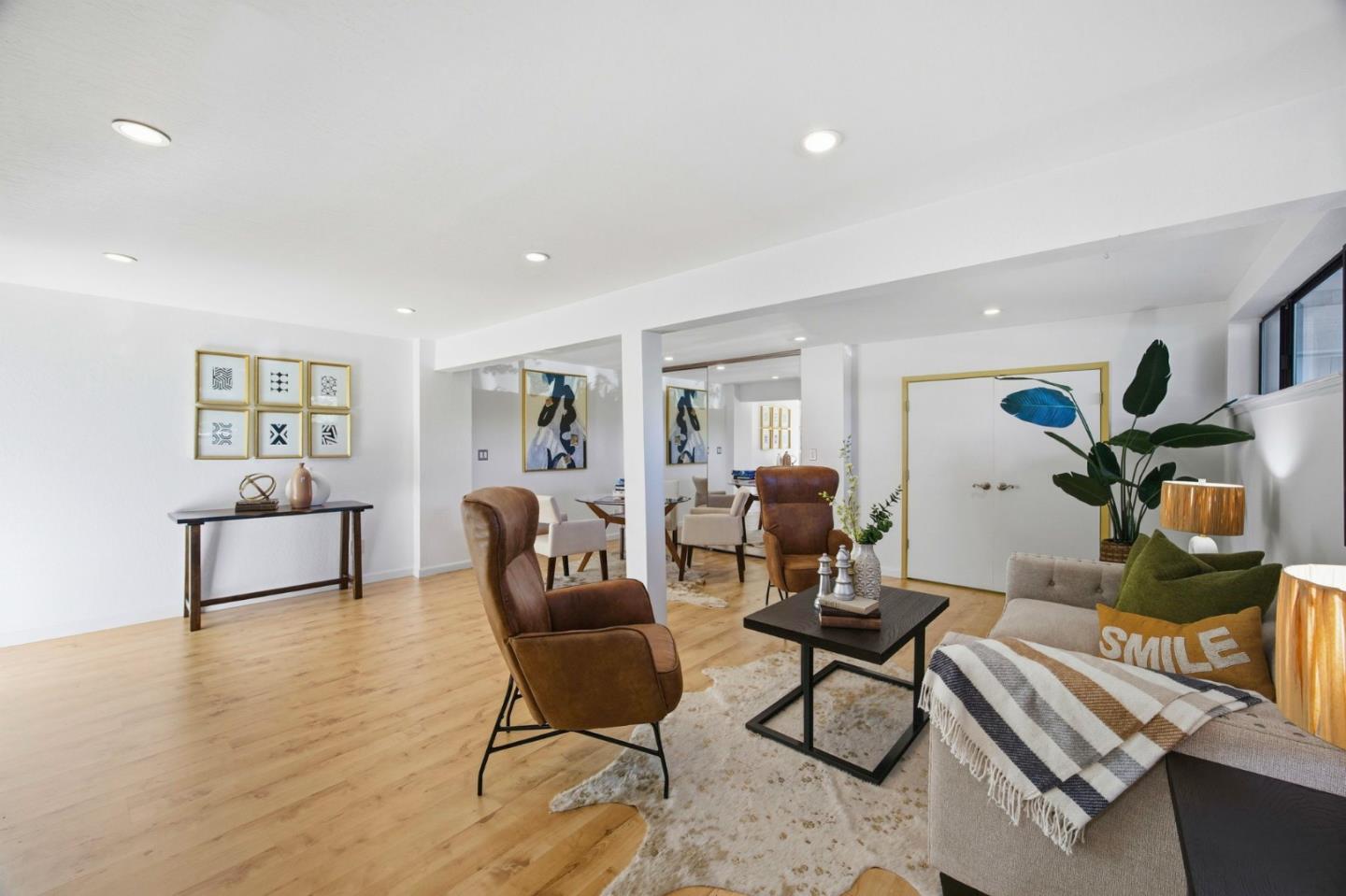 Detail Gallery Image 26 of 36 For 135 Dolton Ave, San Carlos,  CA 94070 - 4 Beds | 4 Baths